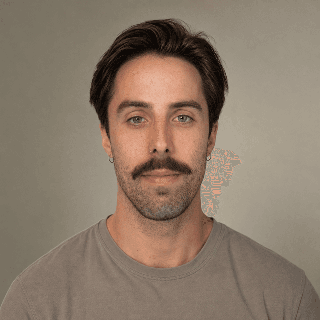 Portrait de Lucas Bossard